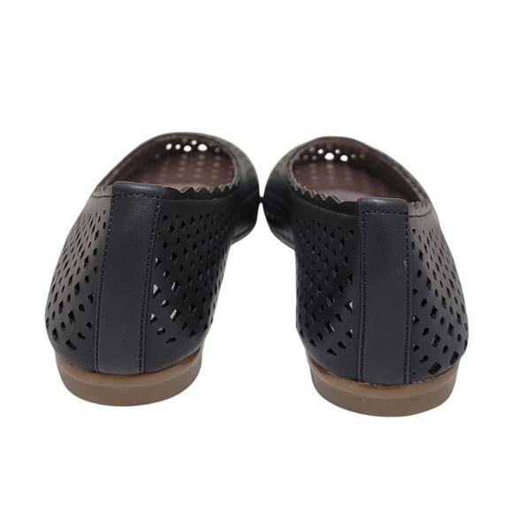 Easy Spirit Gelica Slip On Perforated Ballet Flats Size US 6M Black Faux Leather - Picture 6 of 7